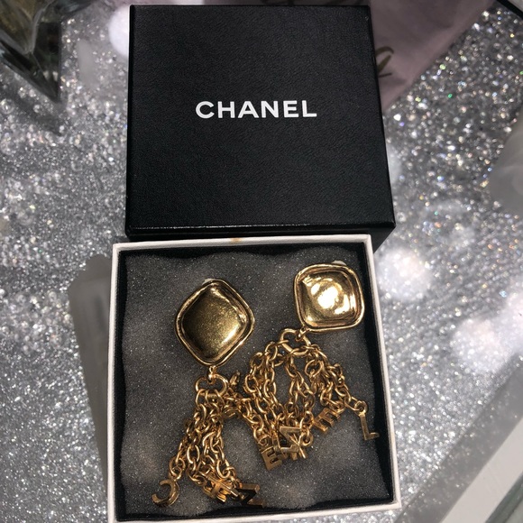 Vintage authentic Chanel clip on earrings dangle rare - Picture 5 of 6